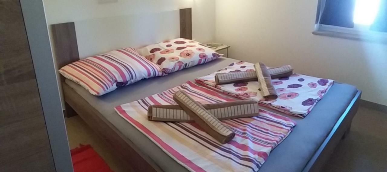 Apartmani B&B Ližnjan Extérieur photo
