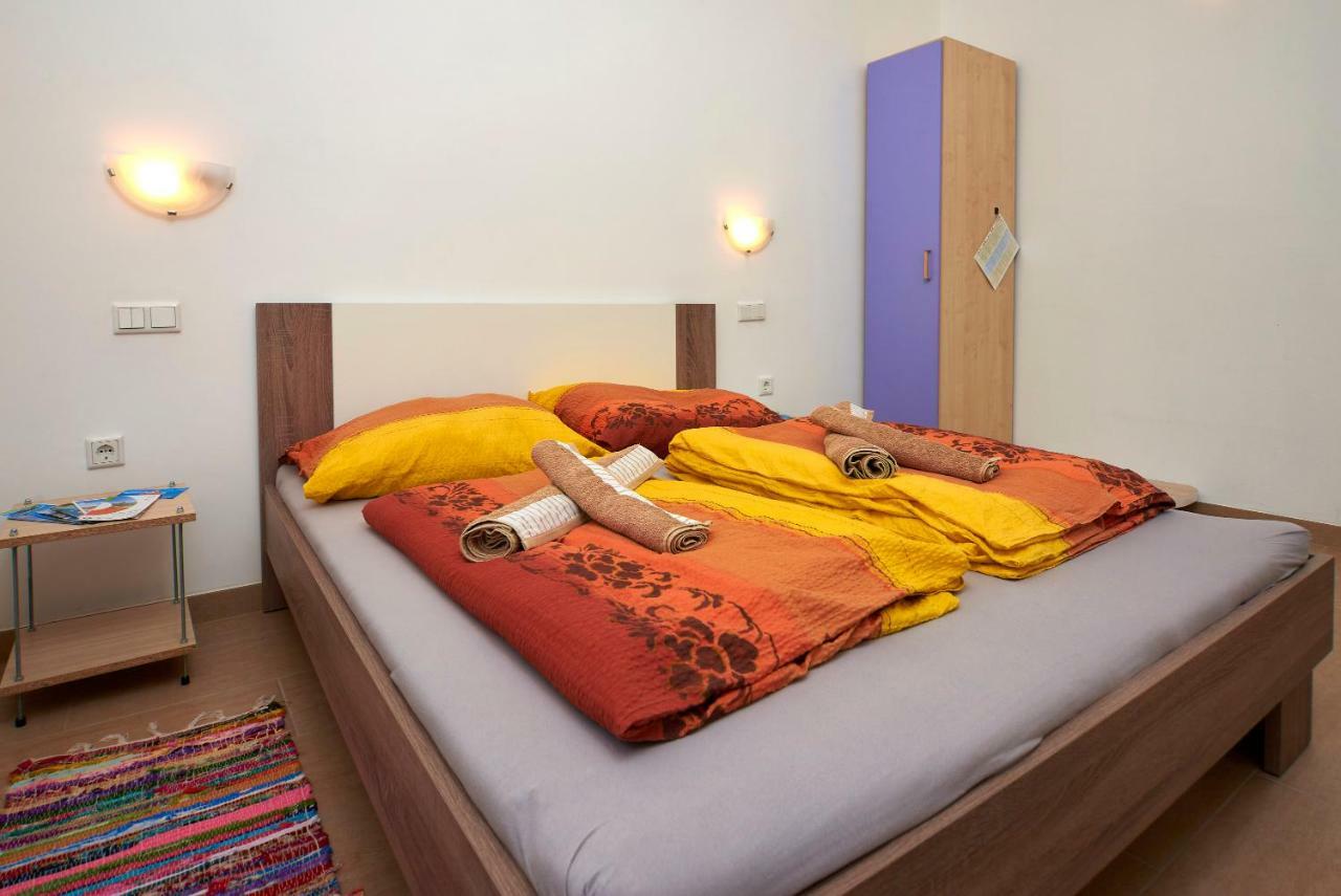 Apartmani B&B Ližnjan Extérieur photo