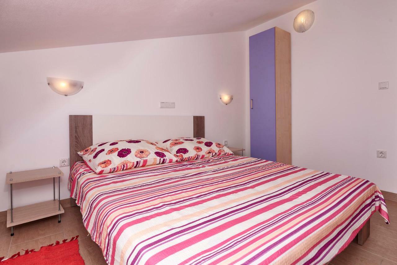 Apartmani B&B Ližnjan Extérieur photo