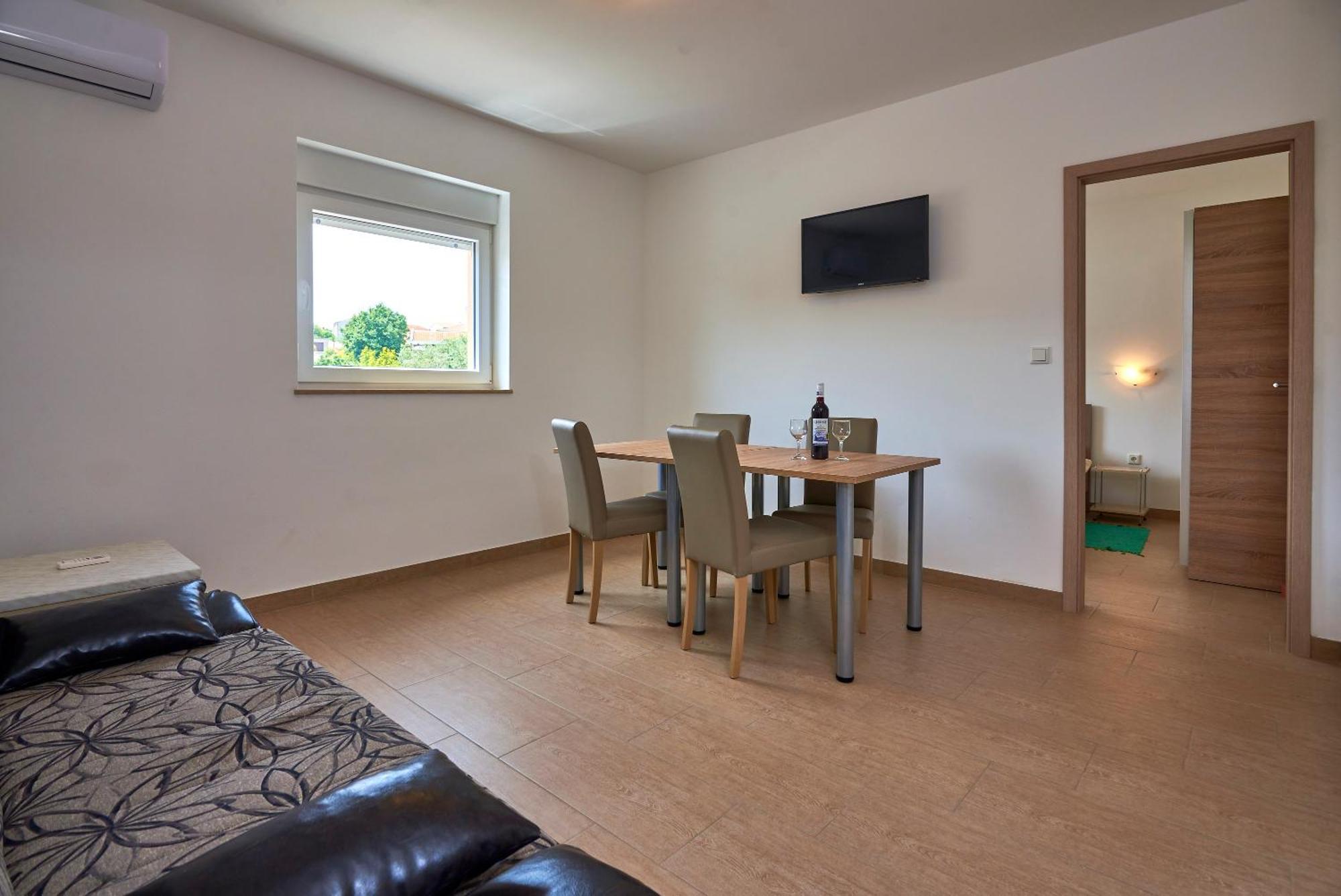 Apartmani B&B Ližnjan Extérieur photo