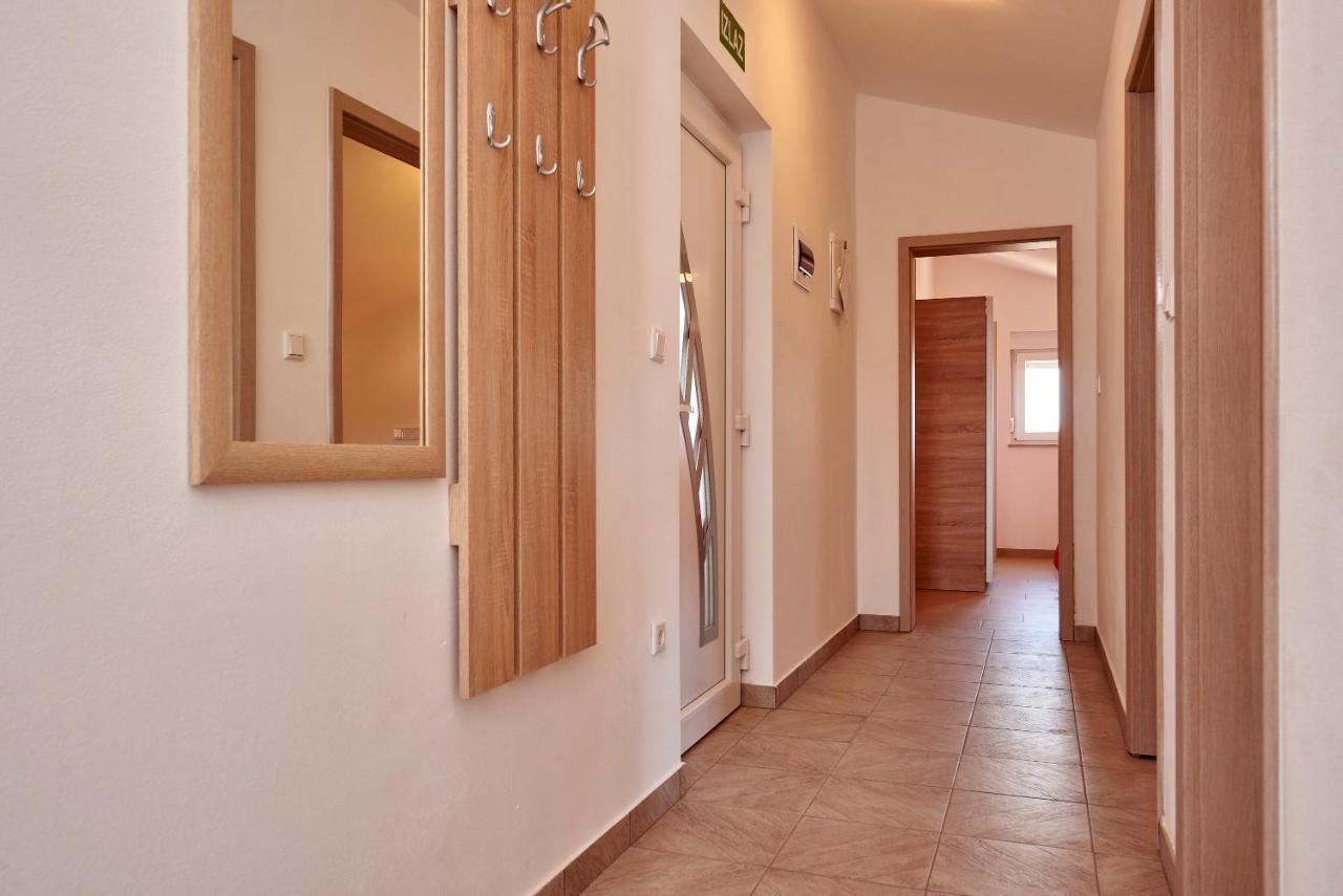 Apartmani B&B Ližnjan Extérieur photo