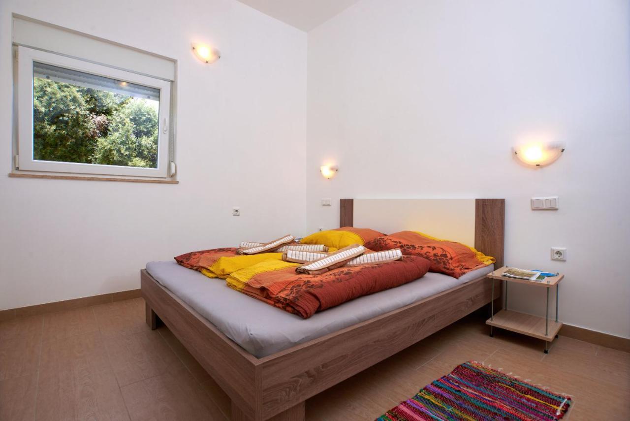 Apartmani B&B Ližnjan Extérieur photo